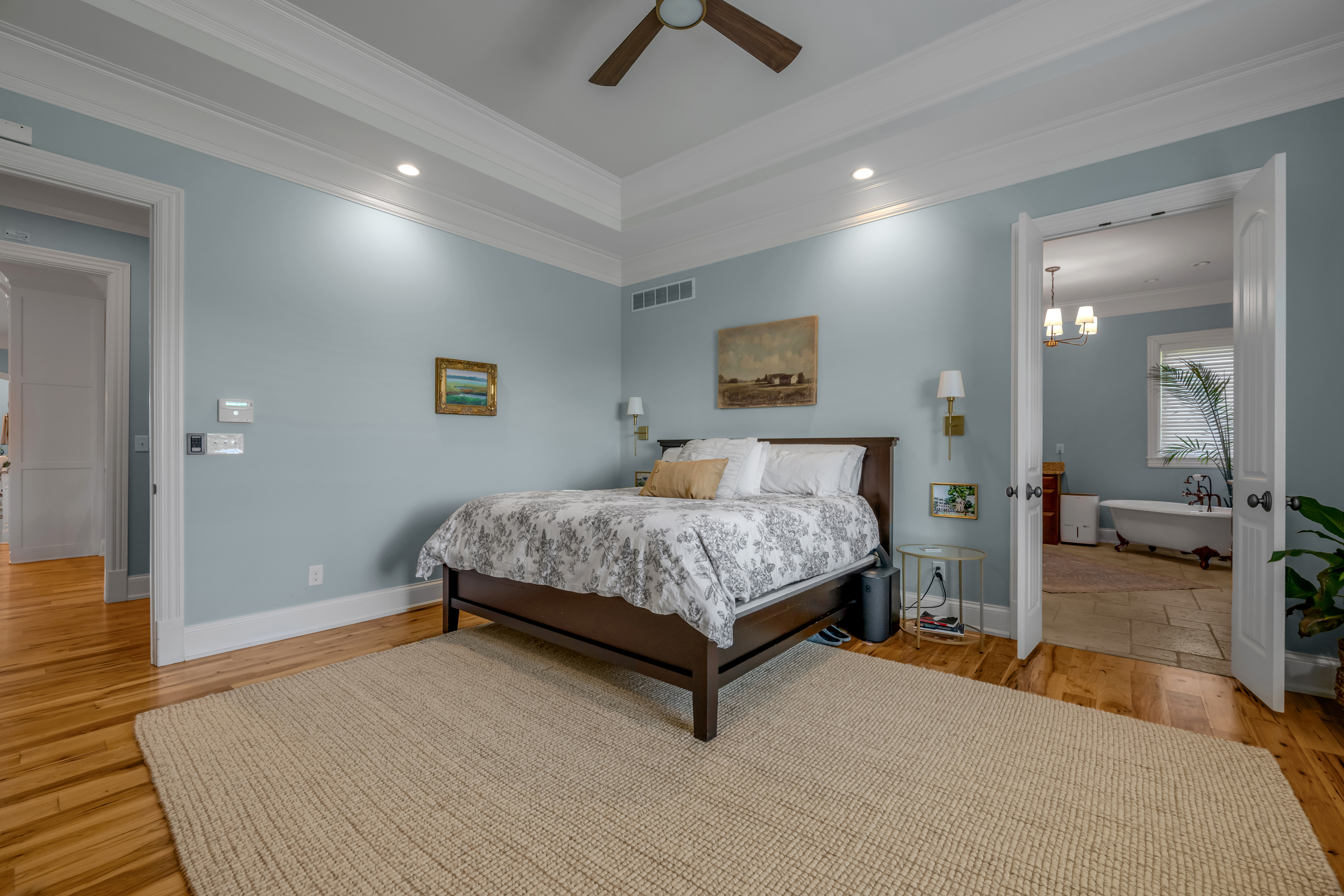  111 Roseburg Way - 物件實景