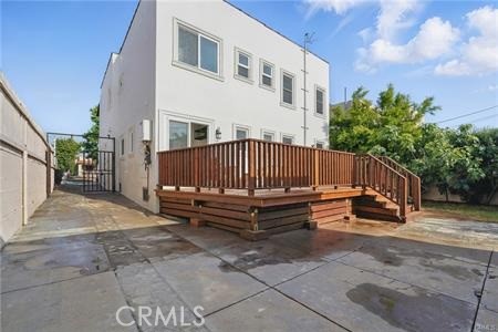 Los Angeles, California, 90018, United States, 5 Bedrooms Bedrooms, ,5 BathroomsBathrooms,Residential,For Sale,1842943