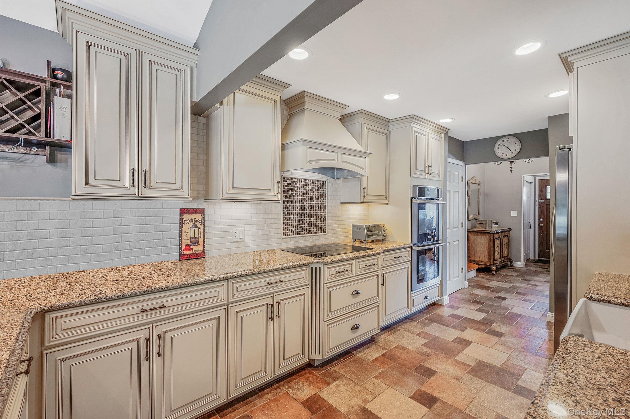 East Meadow, New York, 11554, United States, 3 Bedrooms Bedrooms, ,3 BathroomsBathrooms,Residential,For Sale,1939671