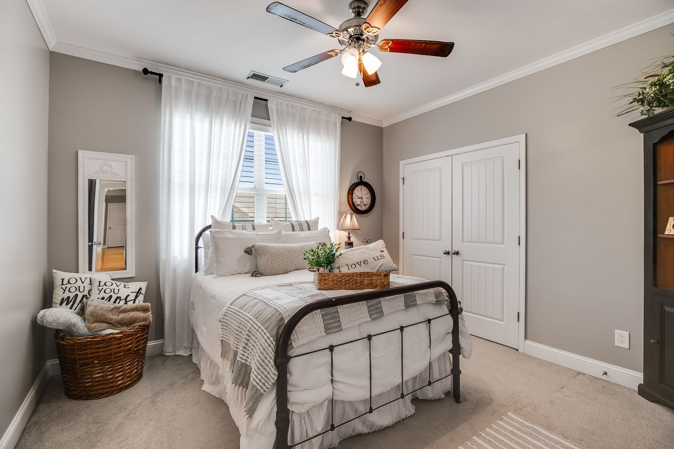 Whitesburg, Georgia, 30185, United States, 4 Bedrooms Bedrooms, ,3 BathroomsBathrooms,Residential,For Sale,1977664