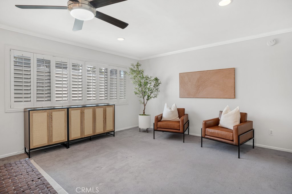 Woodland Hills, California, 91367, United States, 2 Bedrooms Bedrooms, ,3 BathroomsBathrooms,Residential,For Sale,1920124