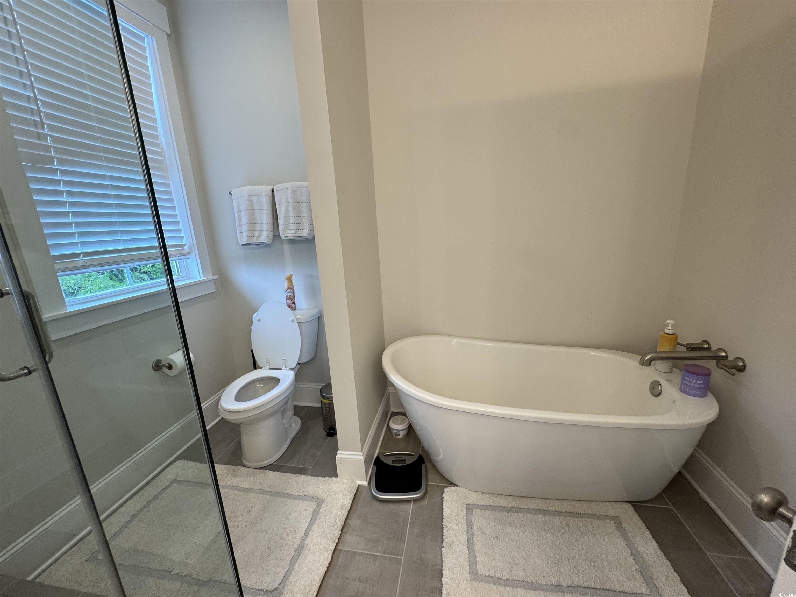Murrells Inlet, South Carolina, 29576, United States, 4 Bedrooms Bedrooms, ,5 BathroomsBathrooms,Residential,For Sale,1848690