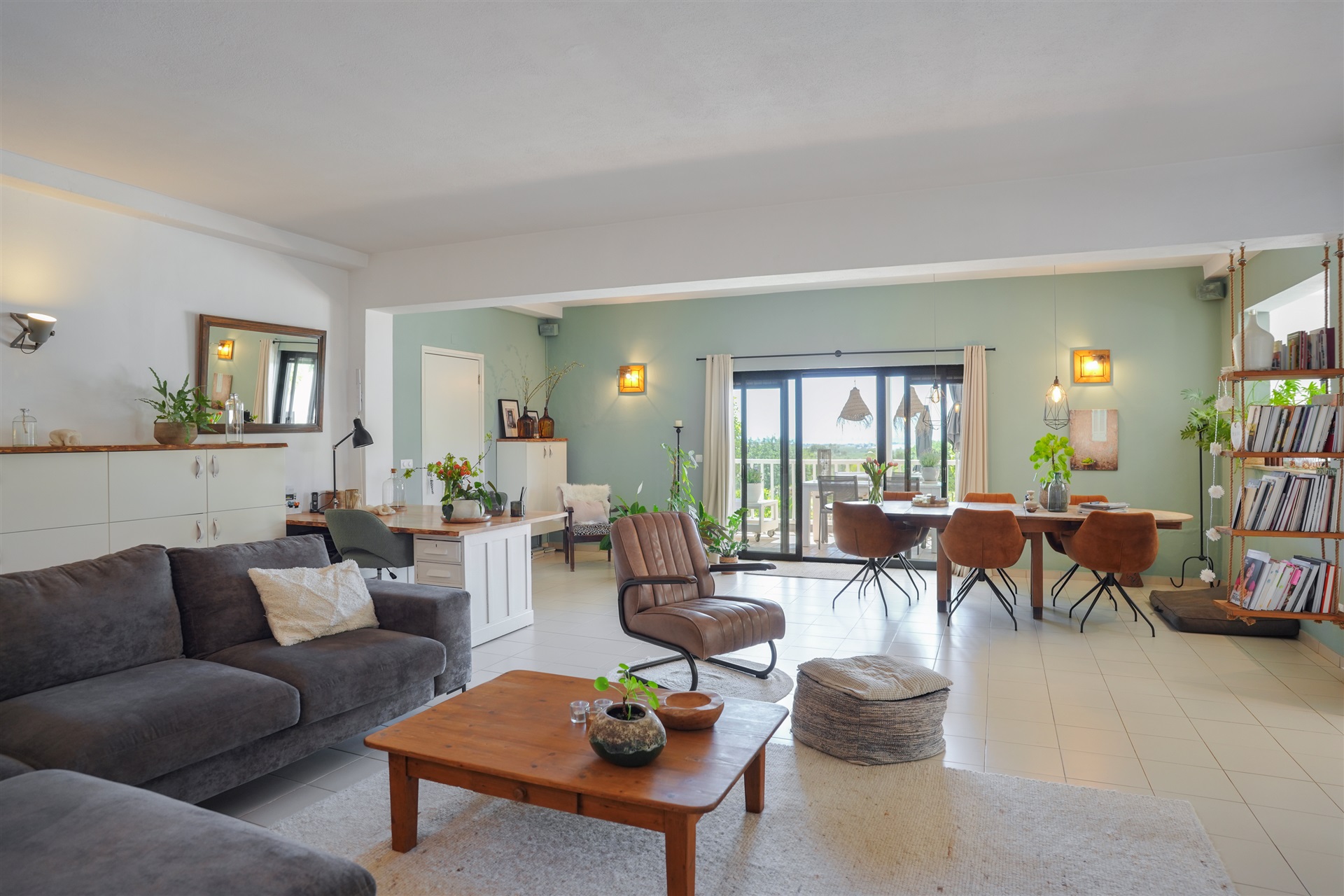 Country Estate, 8 bedrooms, for Sale - 物件實景