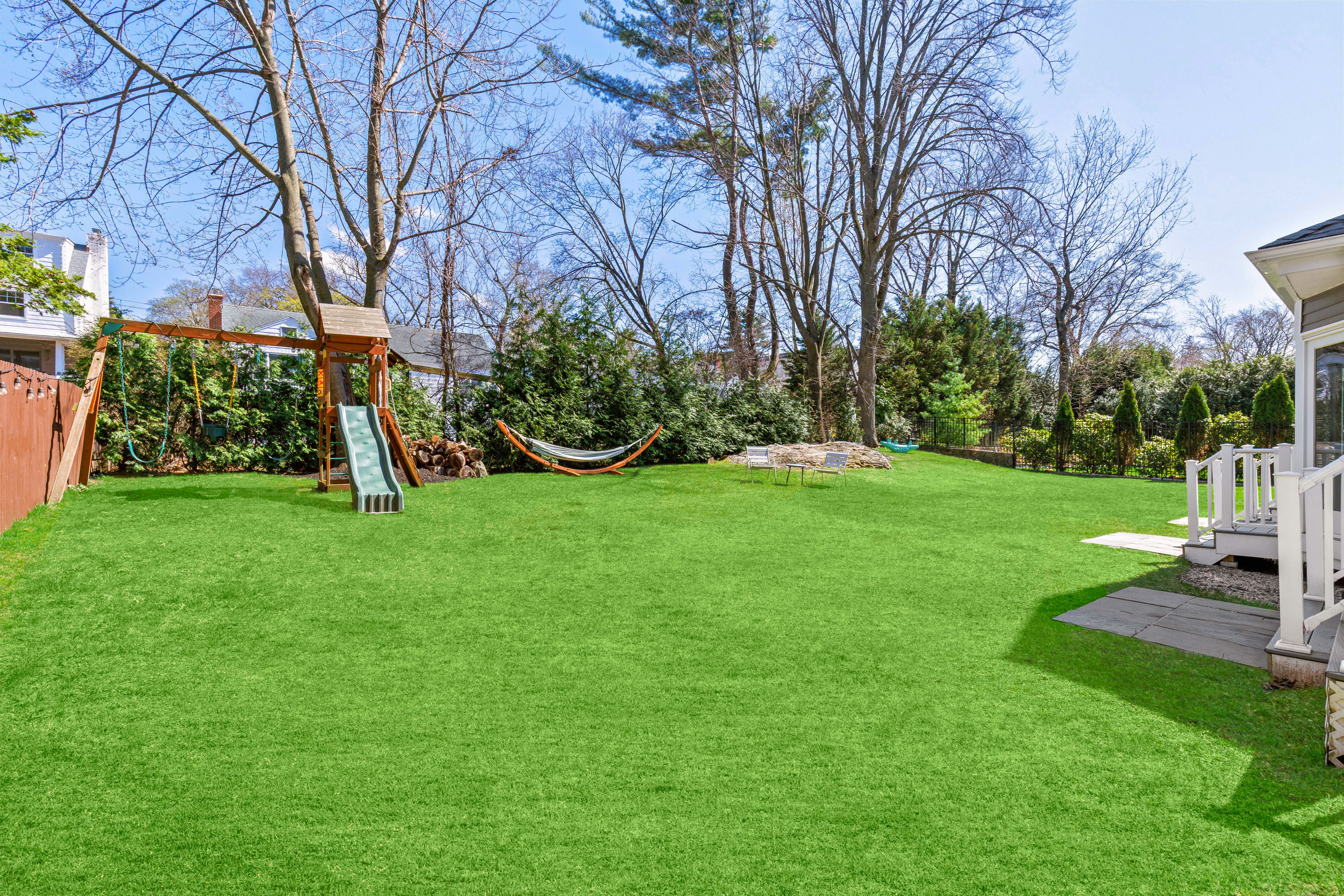  Fully Renovated Shore Acres Home - 物件實景