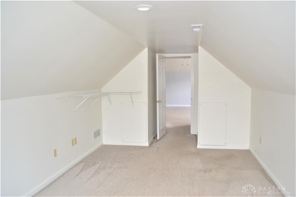 Washington Twp, Ohio, 45458, United States, 4 Bedrooms Bedrooms, ,4 BathroomsBathrooms,Residential,For Sale,2003269