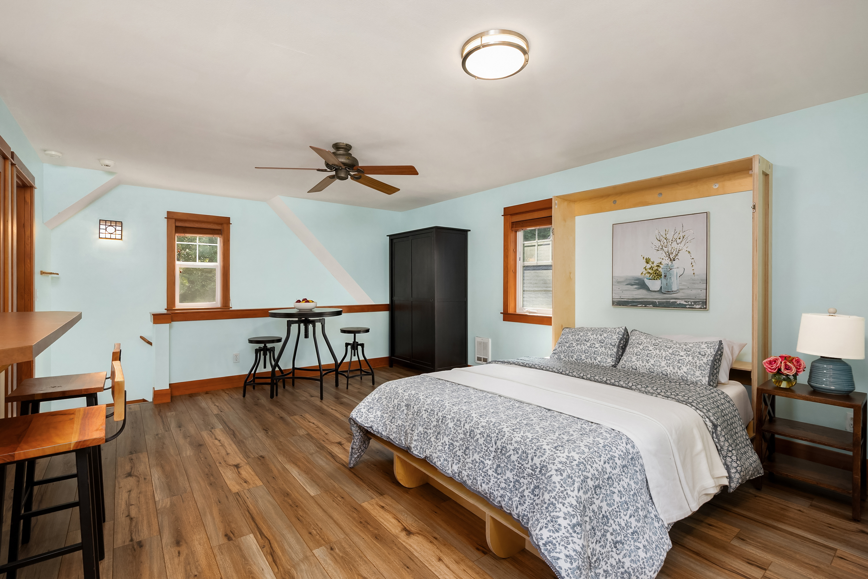  14340 Shasta Lane NE, Bainbridge Island, WA, 98110 - 物件實景