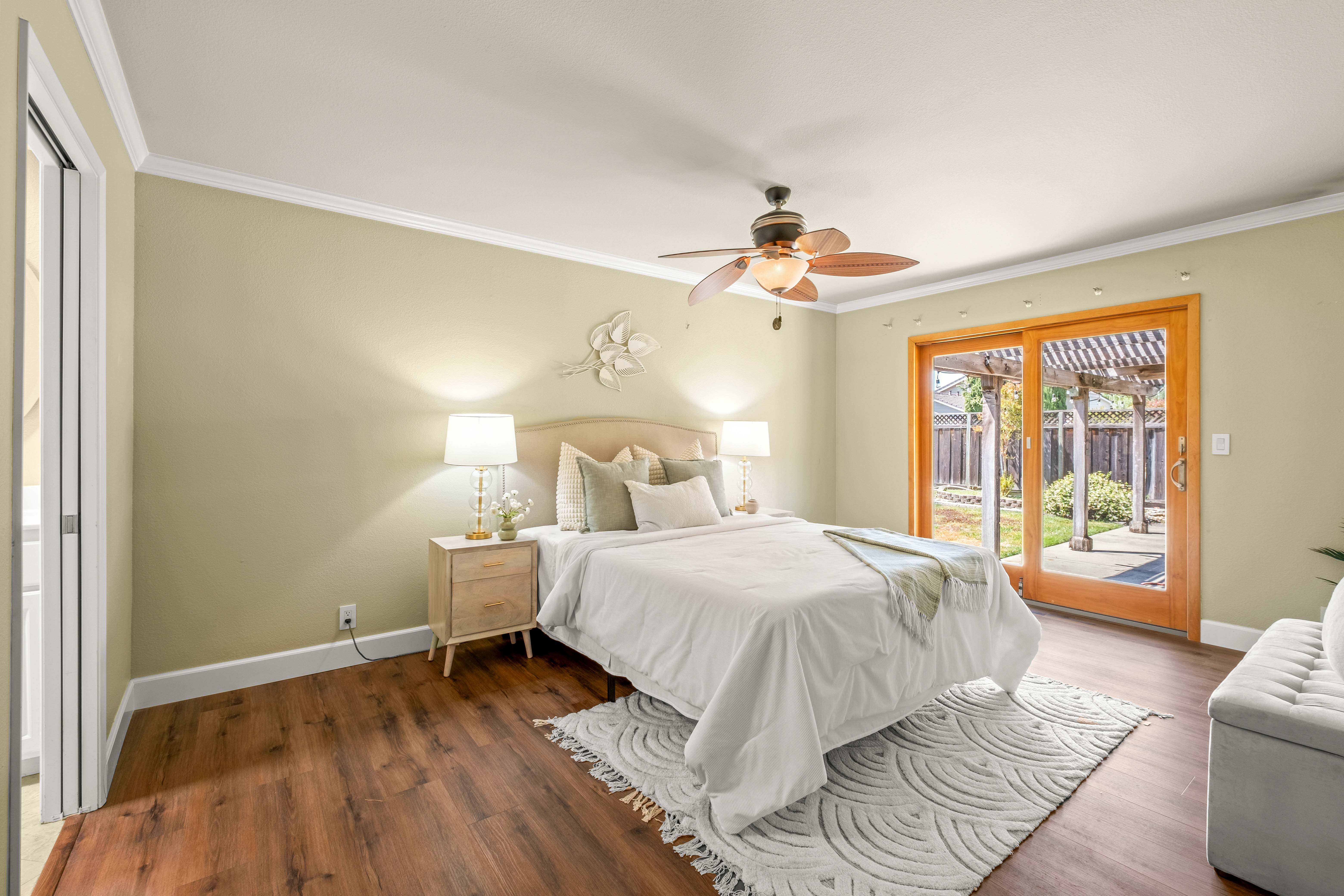  Beautifully Updated Pleasanton Single-Story with Custom Finishes - 物件實景