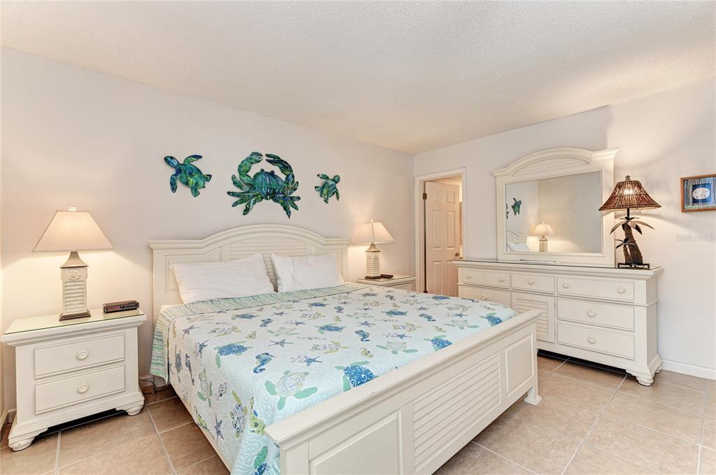 Longboat Key, Florida, 34228, United States, 2 Bedrooms Bedrooms, ,2 BathroomsBathrooms,Residential,For Sale,2003036