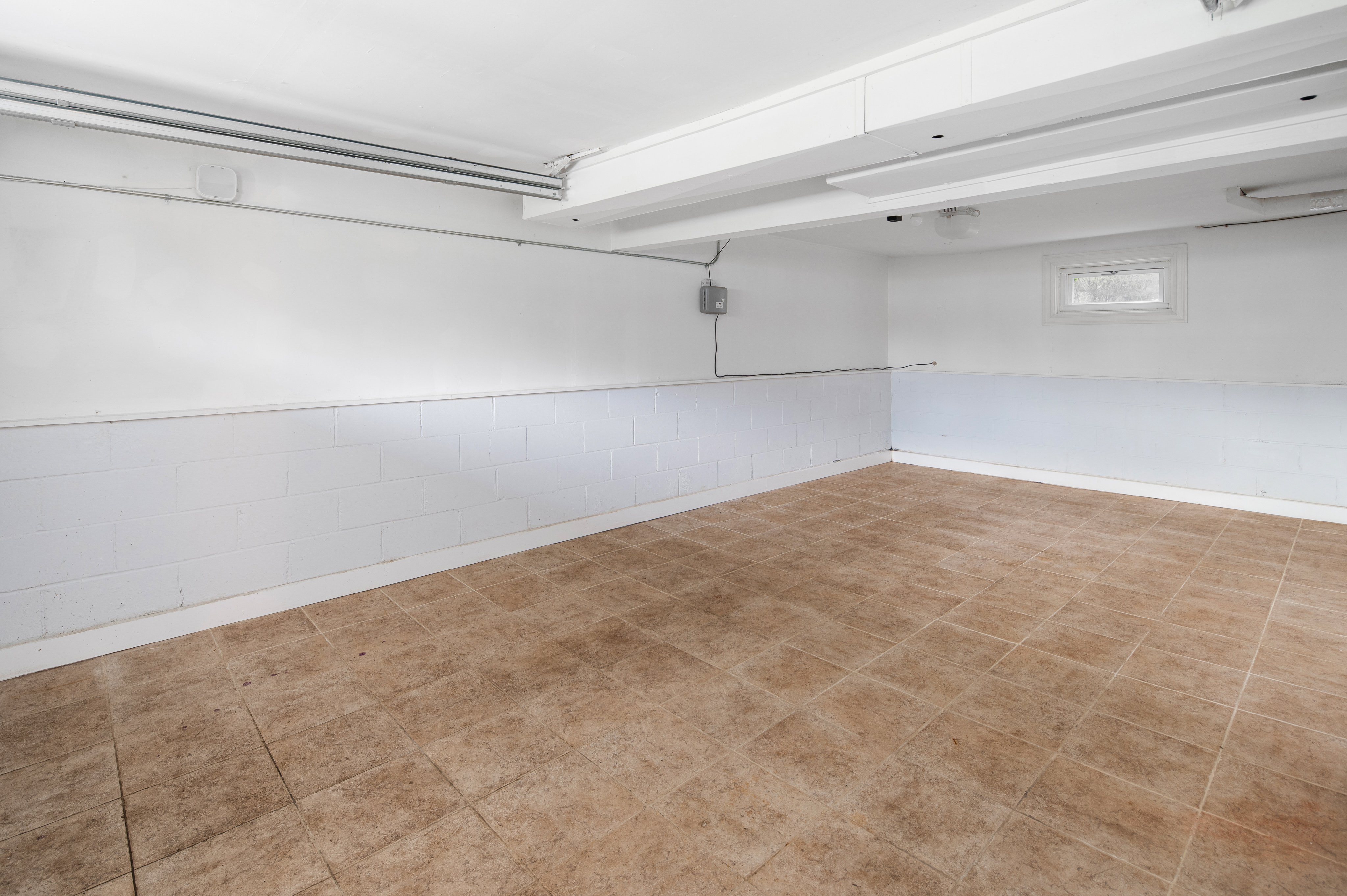  50 Hilltop Avenue - 物件實景