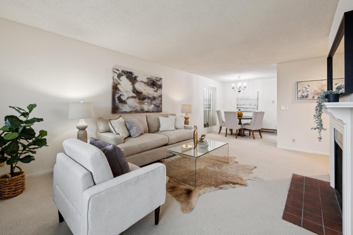 San Bruno, California, 94066, United States, 2 Bedrooms Bedrooms, ,2 BathroomsBathrooms,Residential,For Sale,1856521