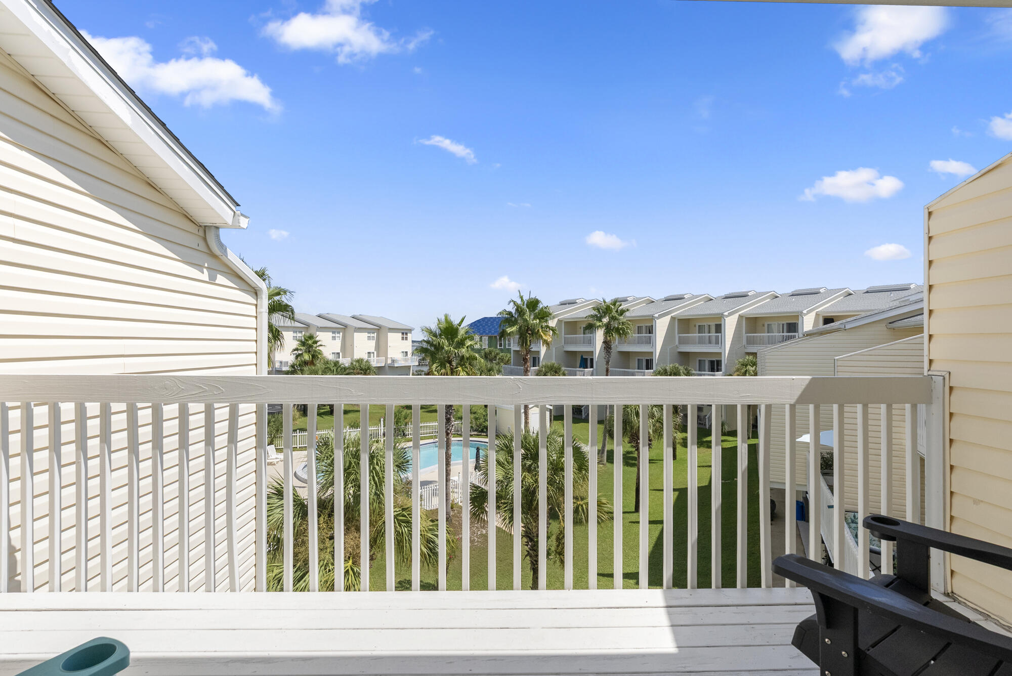 Navarre, Florida, 32566, United States, 3 Bedrooms Bedrooms, ,5 BathroomsBathrooms,Residential,For Sale,1956156