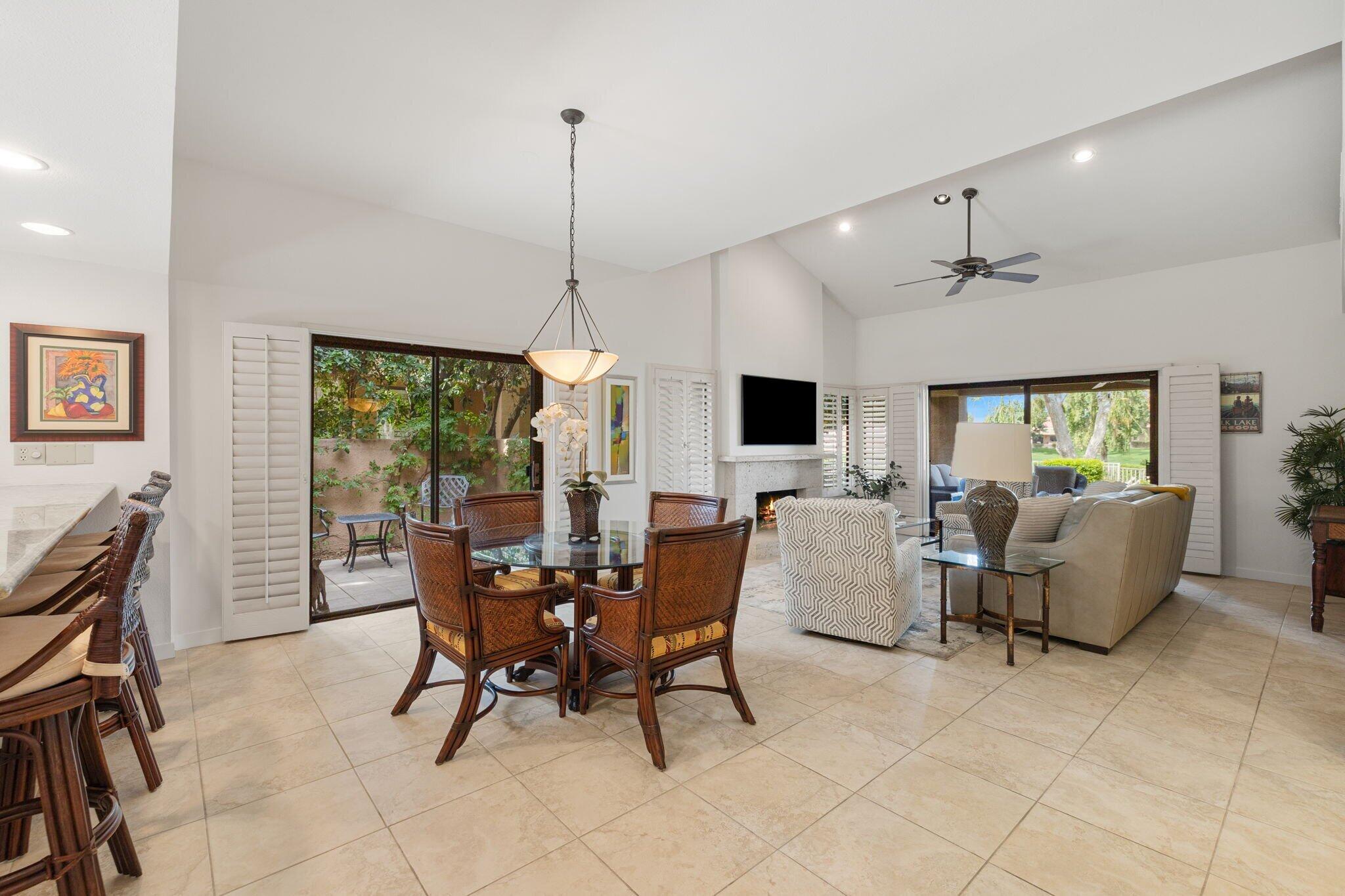 Palm Desert, California, 92260, United States, 2 Bedrooms Bedrooms, ,2 BathroomsBathrooms,Residential,For Sale,1987957