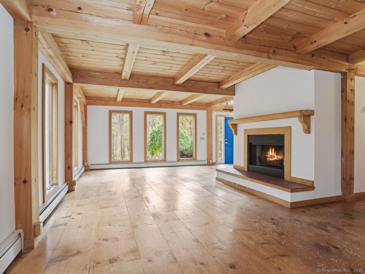 Weston, Connecticut, 06883, United States, 3 Bedrooms Bedrooms, ,3 BathroomsBathrooms,Residential,For Sale,1989360