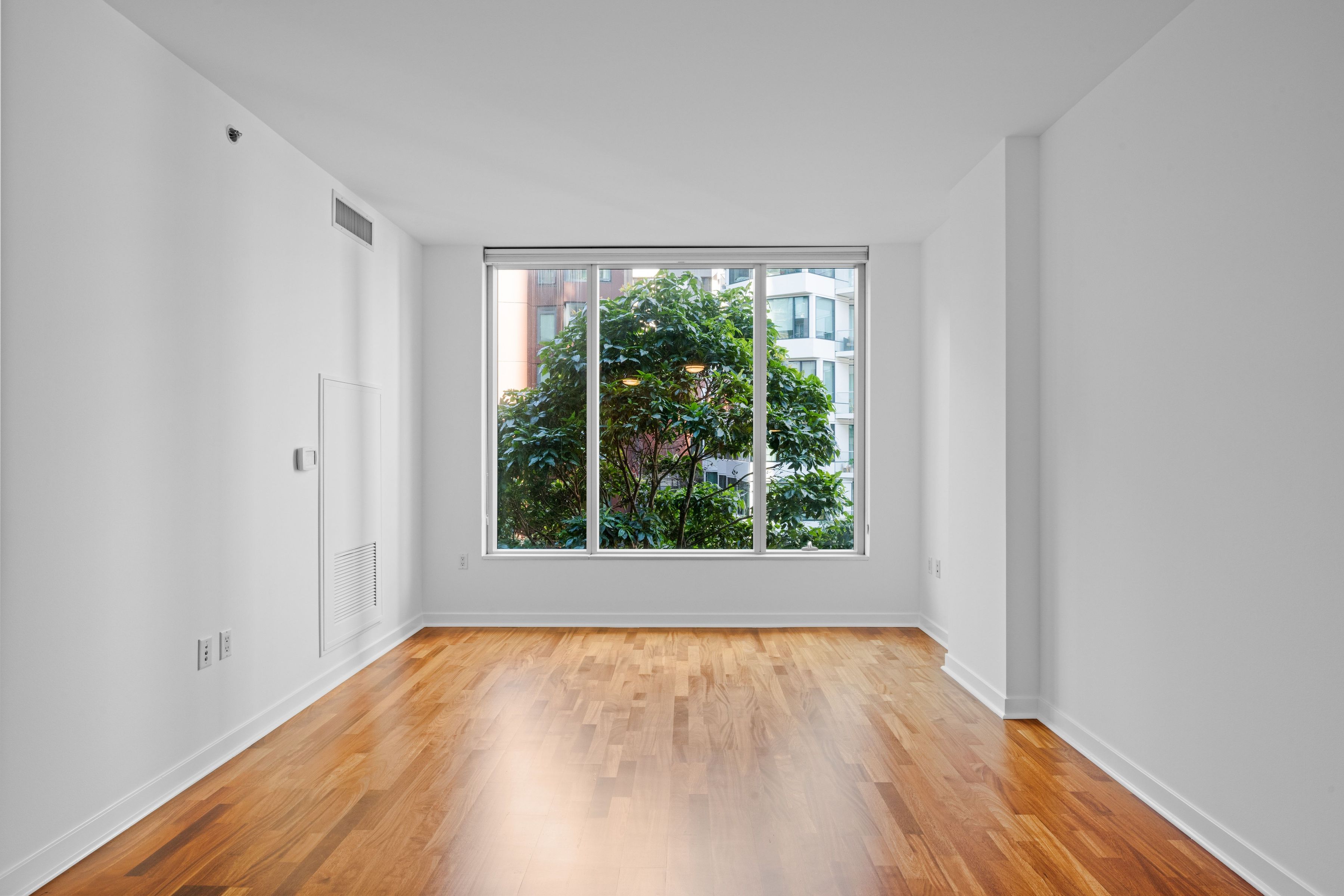  318 Spear Street #4K - 物件實景