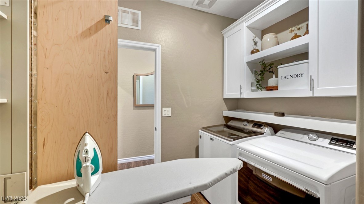 Henderson, Nevada, 89002, United States, 3 Bedrooms Bedrooms, ,3 BathroomsBathrooms,Residential,For Sale,1986221