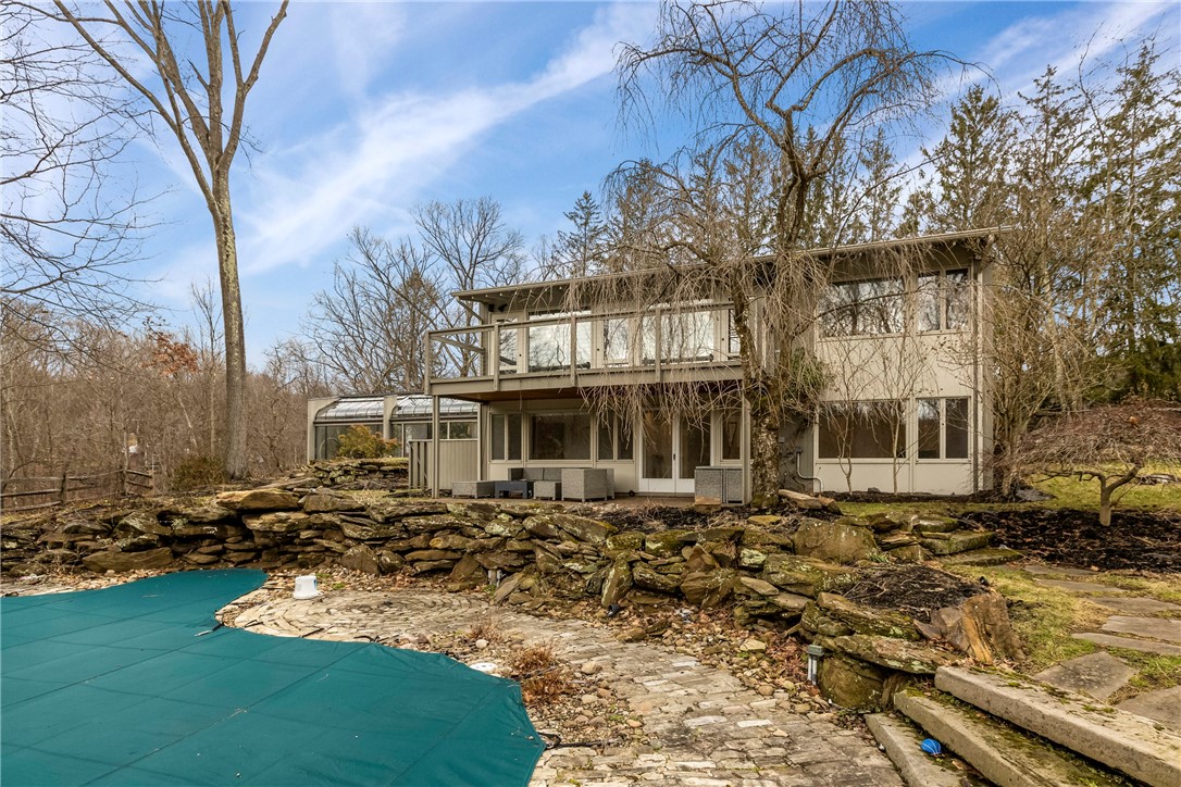 Fox Chapel, Pennsylvania, 15215, United States, 4 Bedrooms Bedrooms, ,5 BathroomsBathrooms,Residential,For Sale,1927245