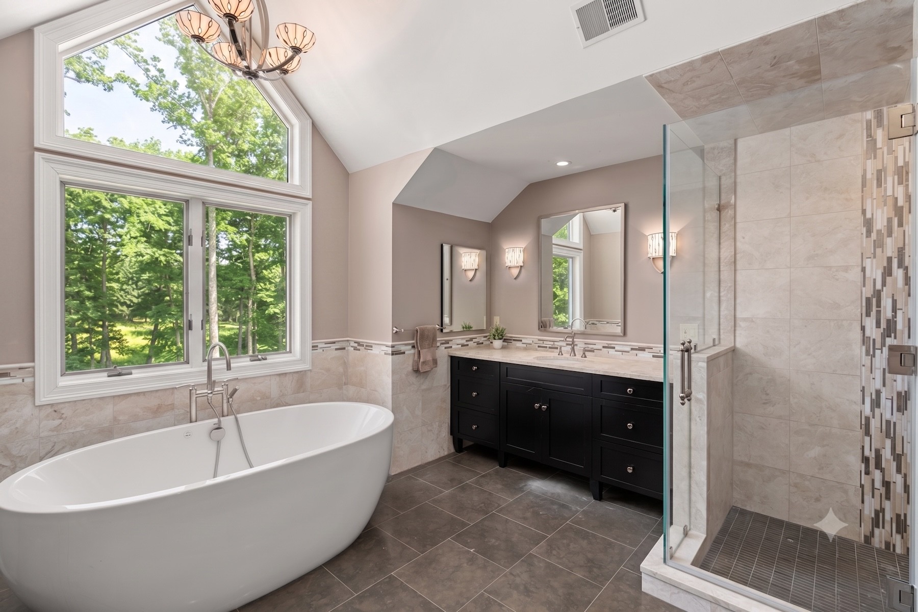  A Remarkable Custom Built Estate Set on Six Breathtaking Private Acres - 物件實景