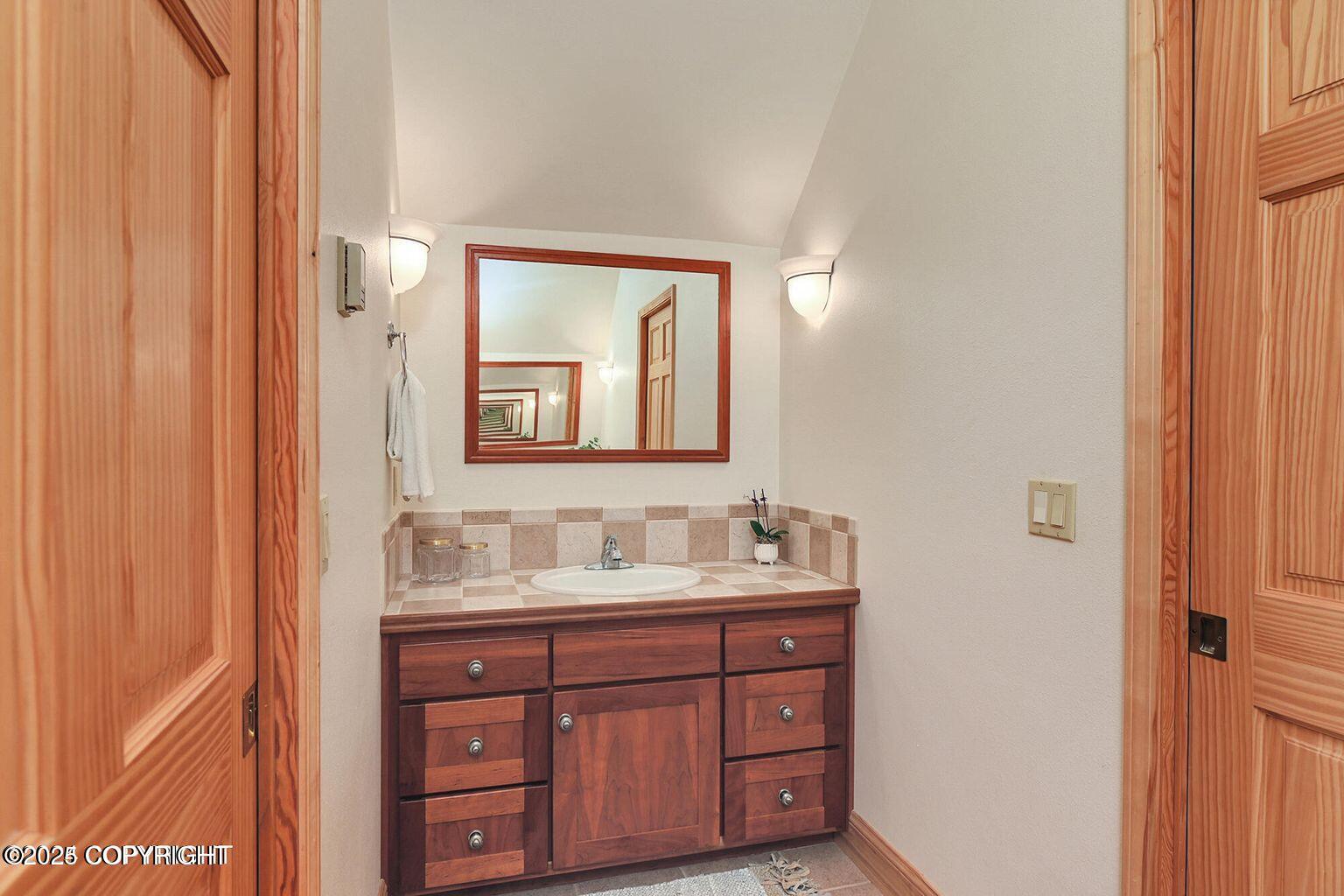 Soldotna, Alaska, 99669, United States, 5 Bedrooms Bedrooms, ,3 BathroomsBathrooms,Residential,For Sale,1978983