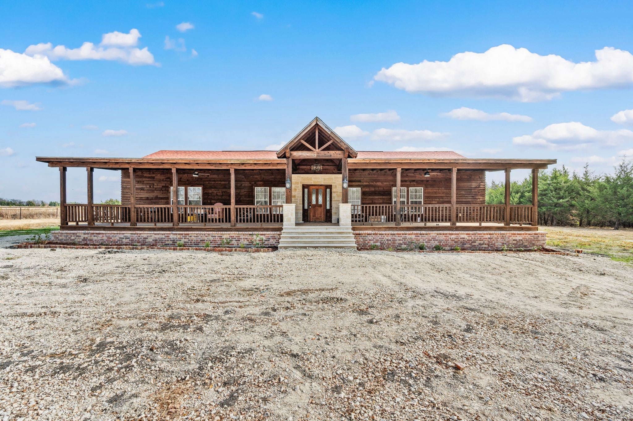 Farmersville, Texas, 75442, United States, 3 Bedrooms Bedrooms, ,2 BathroomsBathrooms,Residential,For Sale,1995432