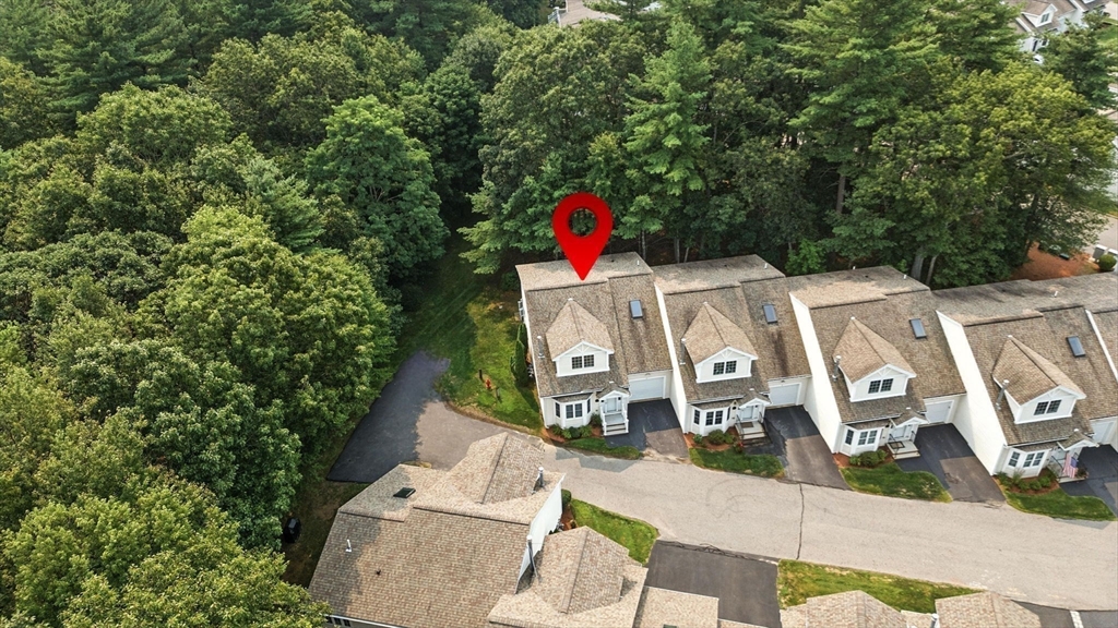 Haverhill, Massachusetts, 01830, United States, 2 Bedrooms Bedrooms, ,3 BathroomsBathrooms,Residential,For Sale,1940361