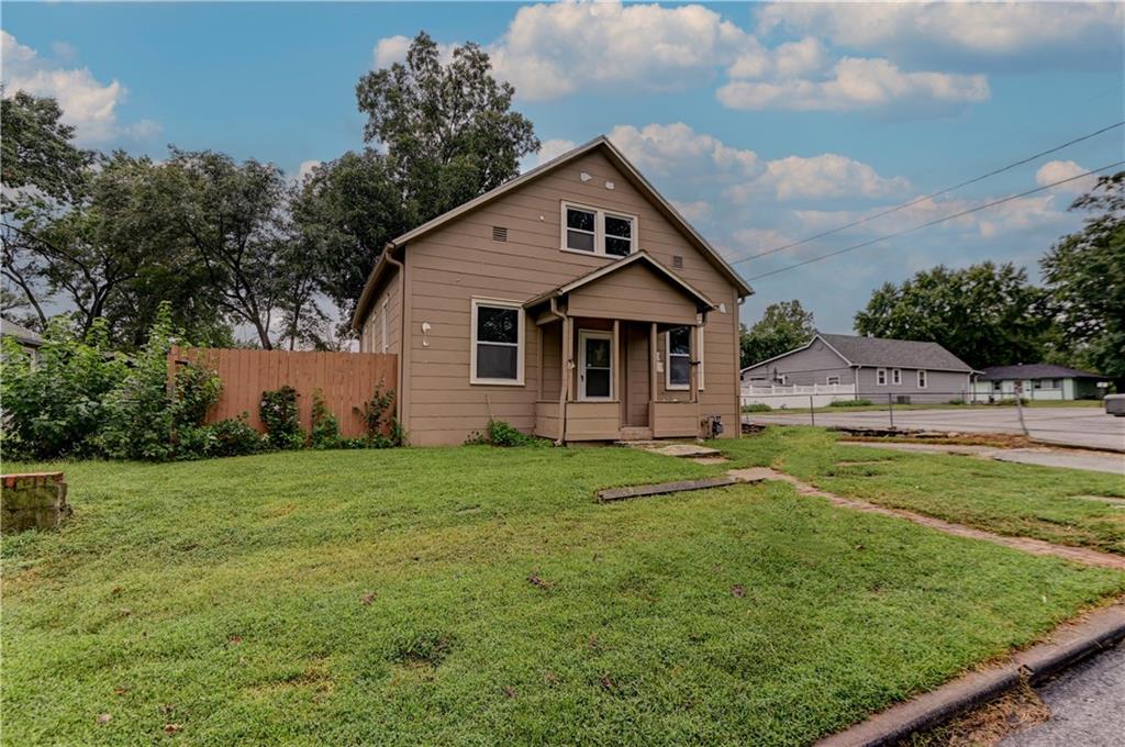 Kickapoo St, Leavenworth, KS 66048