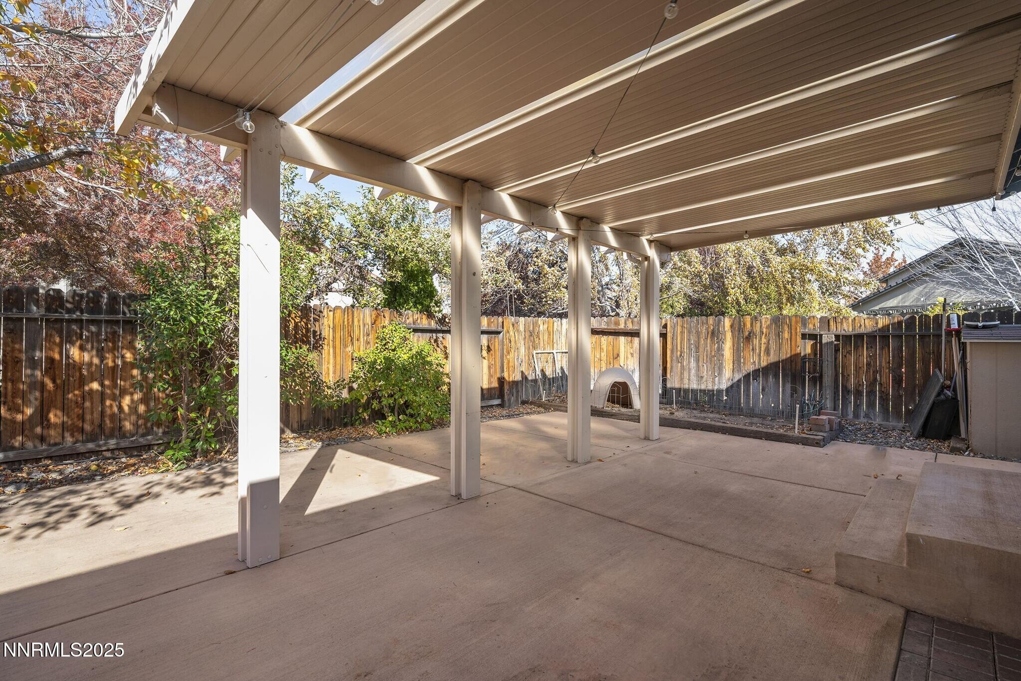 Reno, Nevada, 89502, United States, 4 Bedrooms Bedrooms, ,2 BathroomsBathrooms,Residential,For Sale,1997372