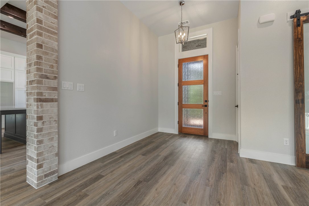 Franklin, Texas, 77856, United States, 4 Bedrooms Bedrooms, ,3 BathroomsBathrooms,Residential,For Sale,1984504