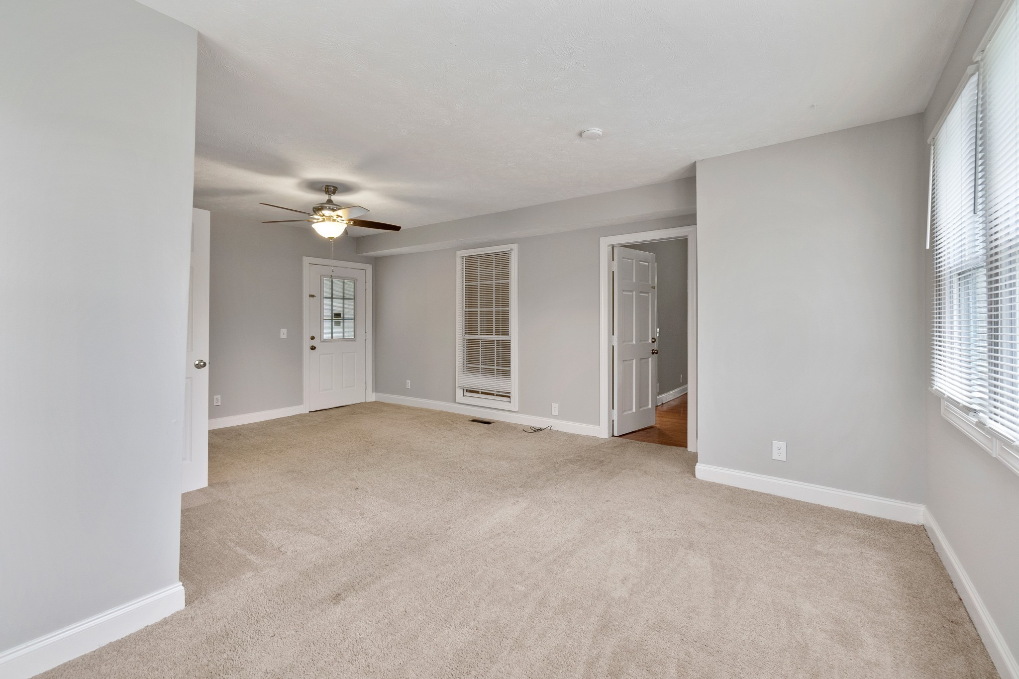  5800 Labrador Ln, Antioch, TN, 37013 - 物件實景