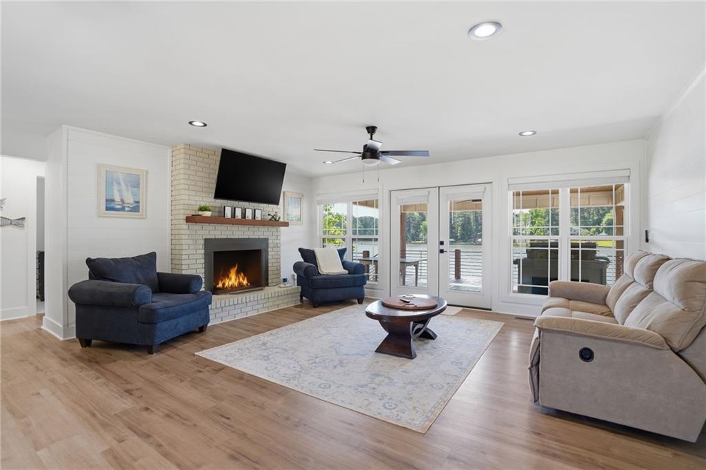 Milledgeville, Georgia, 31061, United States, 4 Bedrooms Bedrooms, ,4 BathroomsBathrooms,Residential,For Sale,2039885