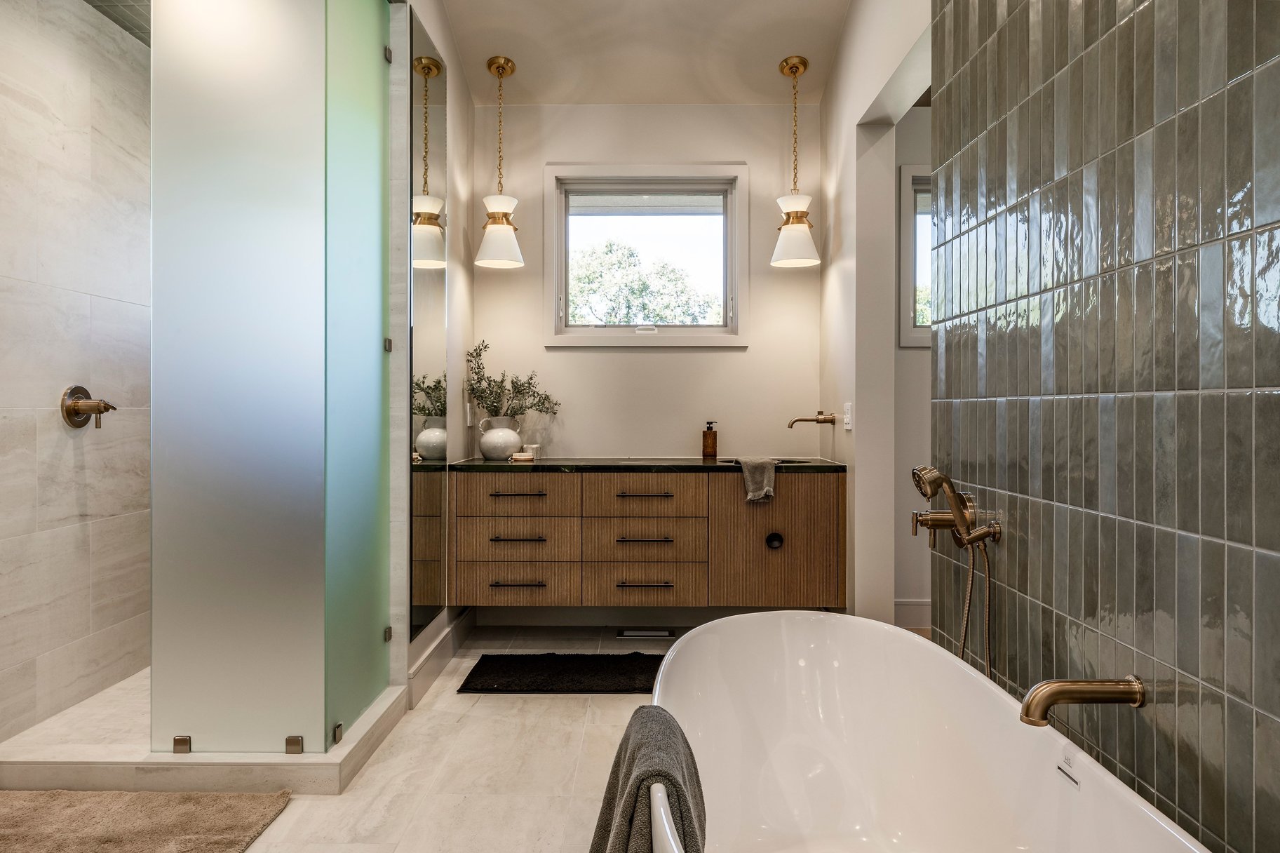  Mid-Century Modern. Perfected. - 物件實景