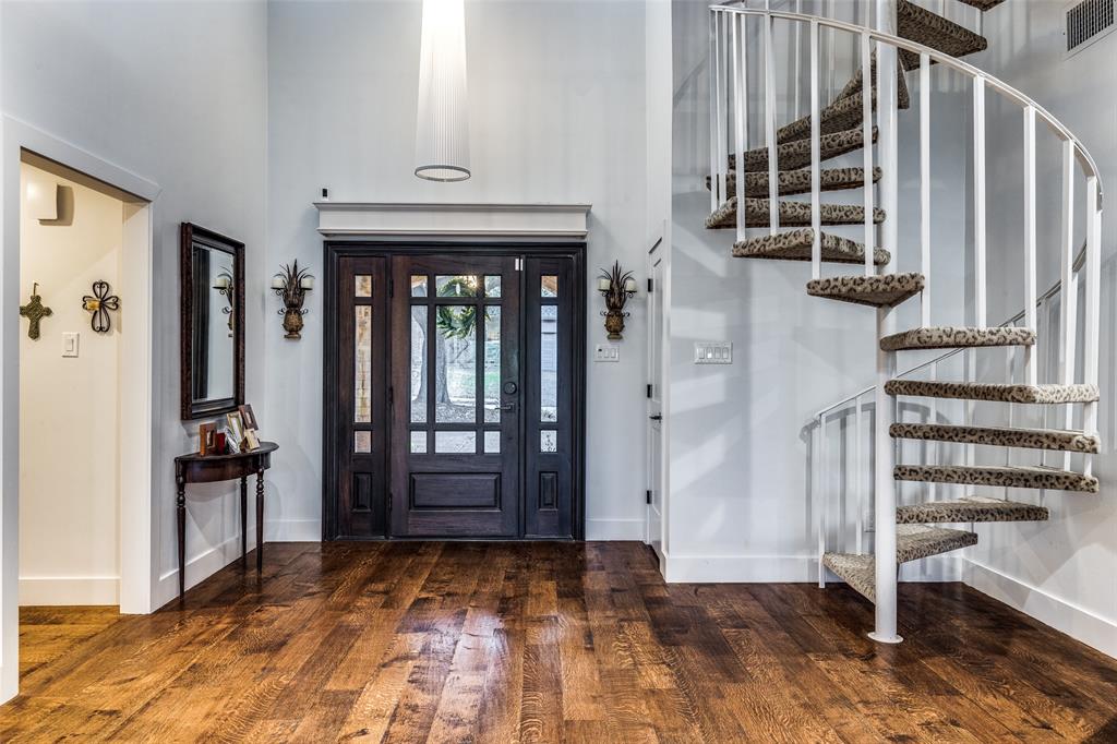 Dallas, Texas, 75228, United States, 4 Bedrooms Bedrooms, ,3 BathroomsBathrooms,Residential,For Sale,1888632