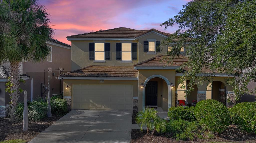 Davenport, Florida, 33837, United States, 5 Bedrooms Bedrooms, ,5 BathroomsBathrooms,Residential,For Sale,1999556