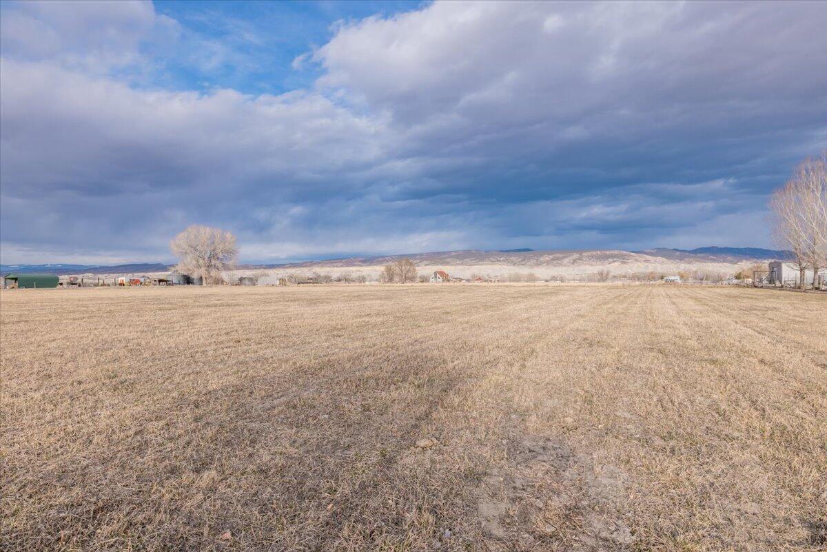 Montrose, Colorado, United States, 3 Bedrooms Bedrooms, ,3 BathroomsBathrooms,Residential,For Sale,1792870
