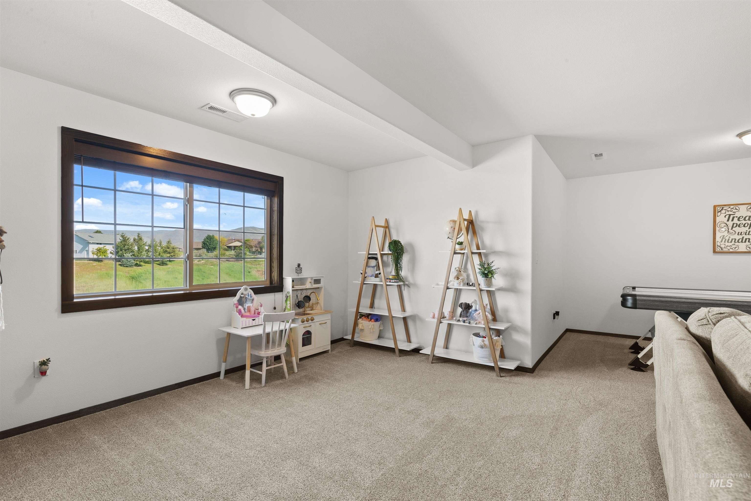 Clarkston, Washington, 99403, United States, 4 Bedrooms Bedrooms, ,3 BathroomsBathrooms,Residential,For Sale,1976590