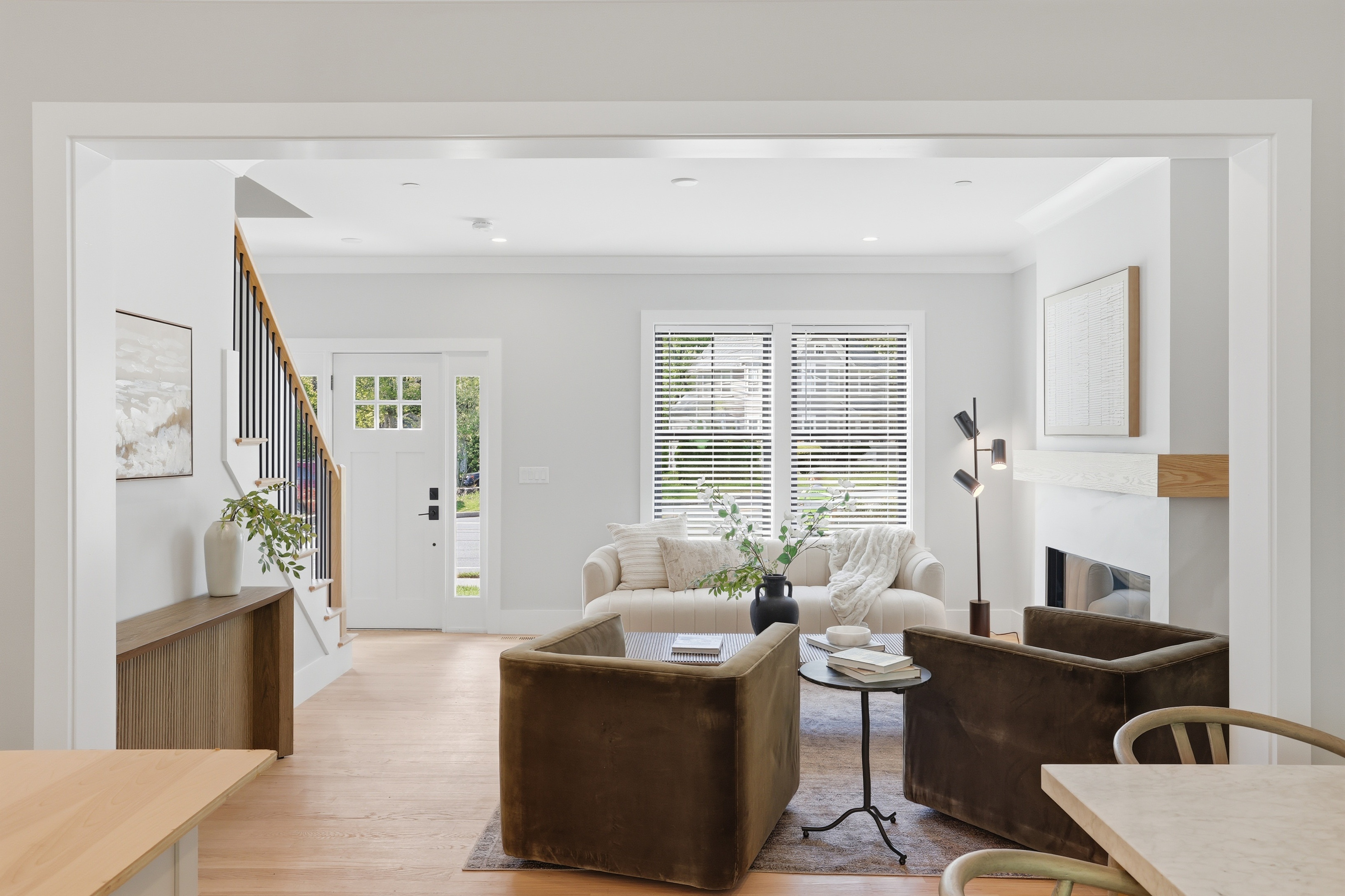  36 Loomis Street, Bedford, MA 01730 - 物件實景