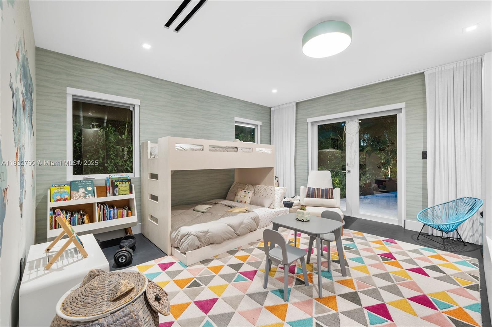Miami, Florida, 33137, United States, 4 Bedrooms Bedrooms, ,5 BathroomsBathrooms,Residential,For Sale,1883564