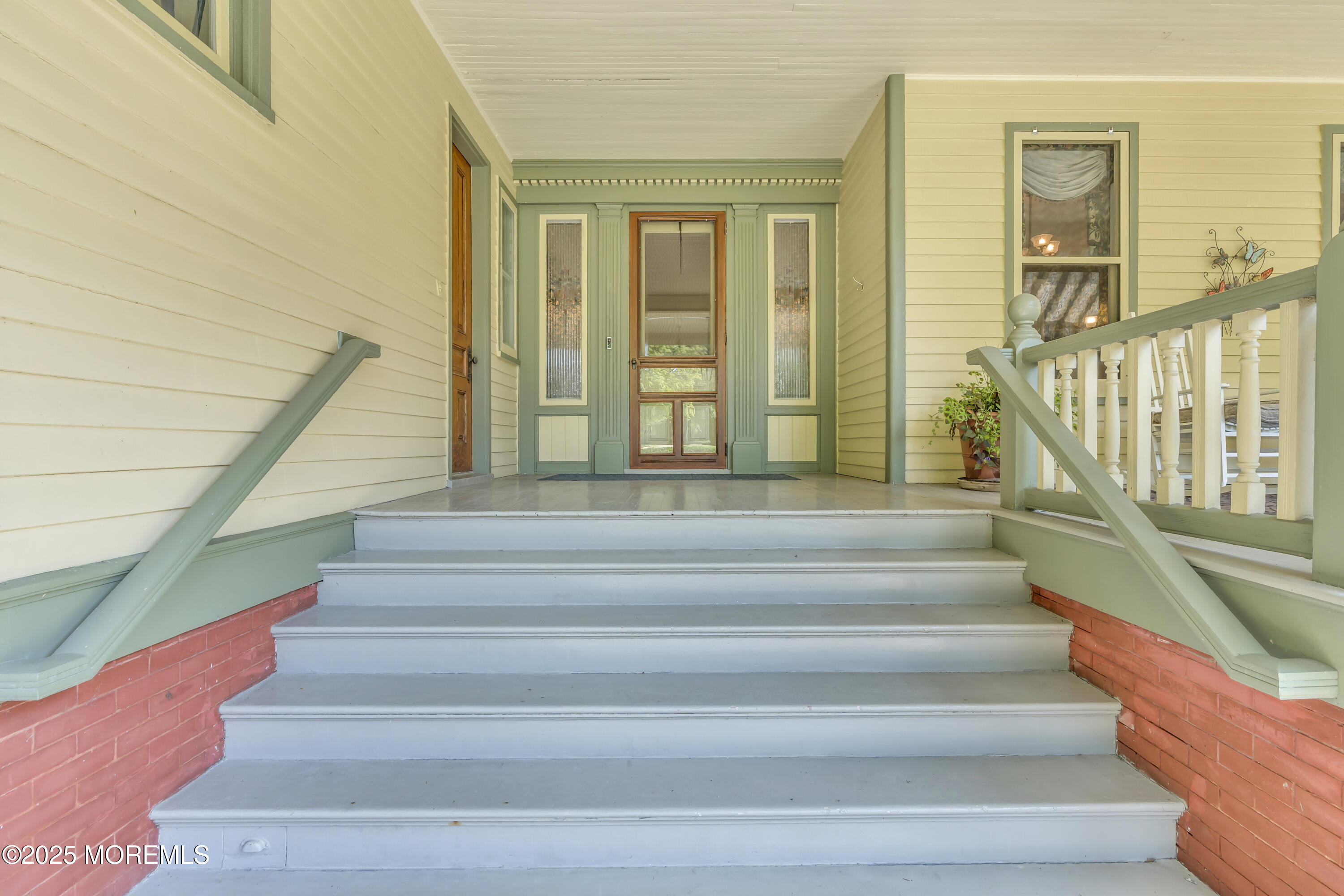 Red Bank, New Jersey, 07701, United States, 9 Bedrooms Bedrooms, ,6 BathroomsBathrooms,Residential,For Sale,1934404