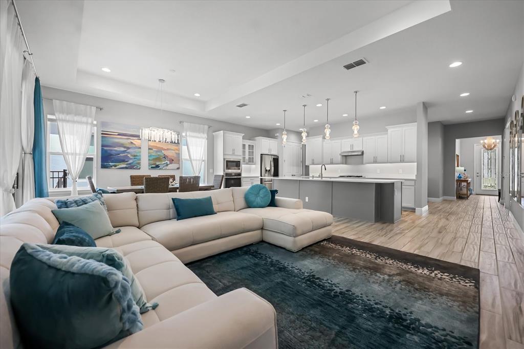 Kissimmee, Florida, 34747, United States, 3 Bedrooms Bedrooms, ,2 BathroomsBathrooms,Residential,For Sale,1865717