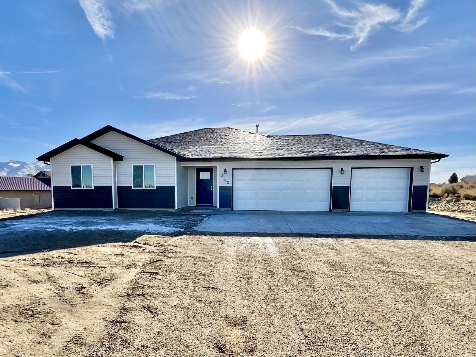 Elko, Nevada, 89801, United States, 4 Bedrooms Bedrooms, ,2 BathroomsBathrooms,Residential,For Sale,1700867