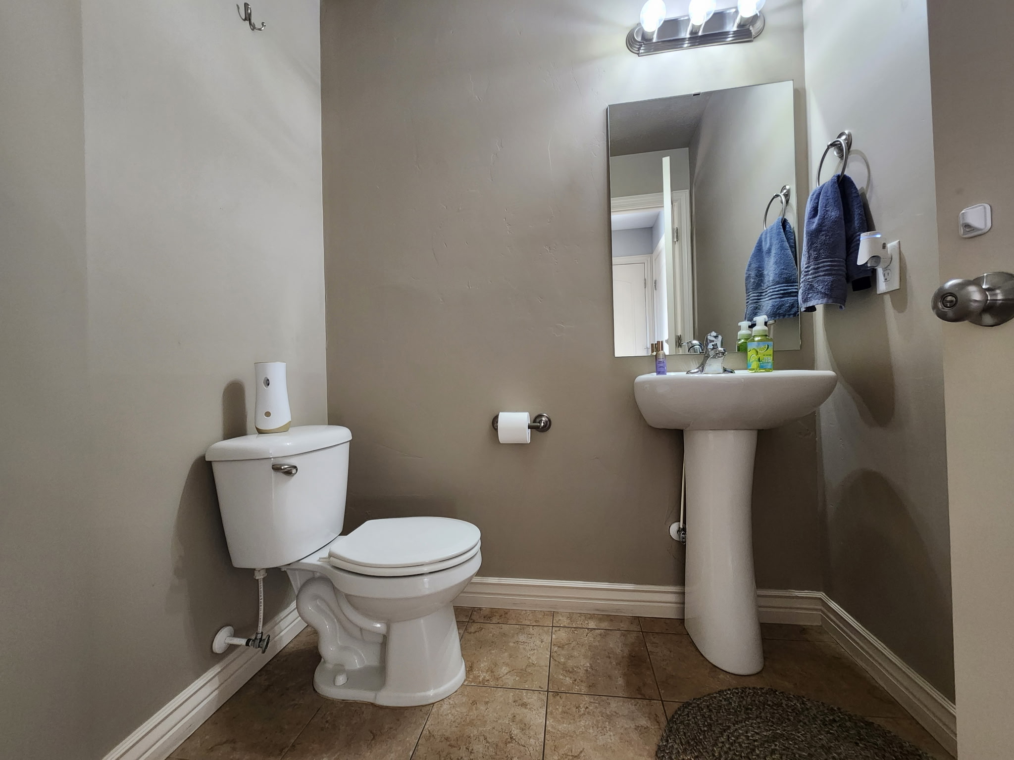 Brigham, Utah, 84302, United States, 4 Bedrooms Bedrooms, ,3 BathroomsBathrooms,Residential,For Sale,1903328