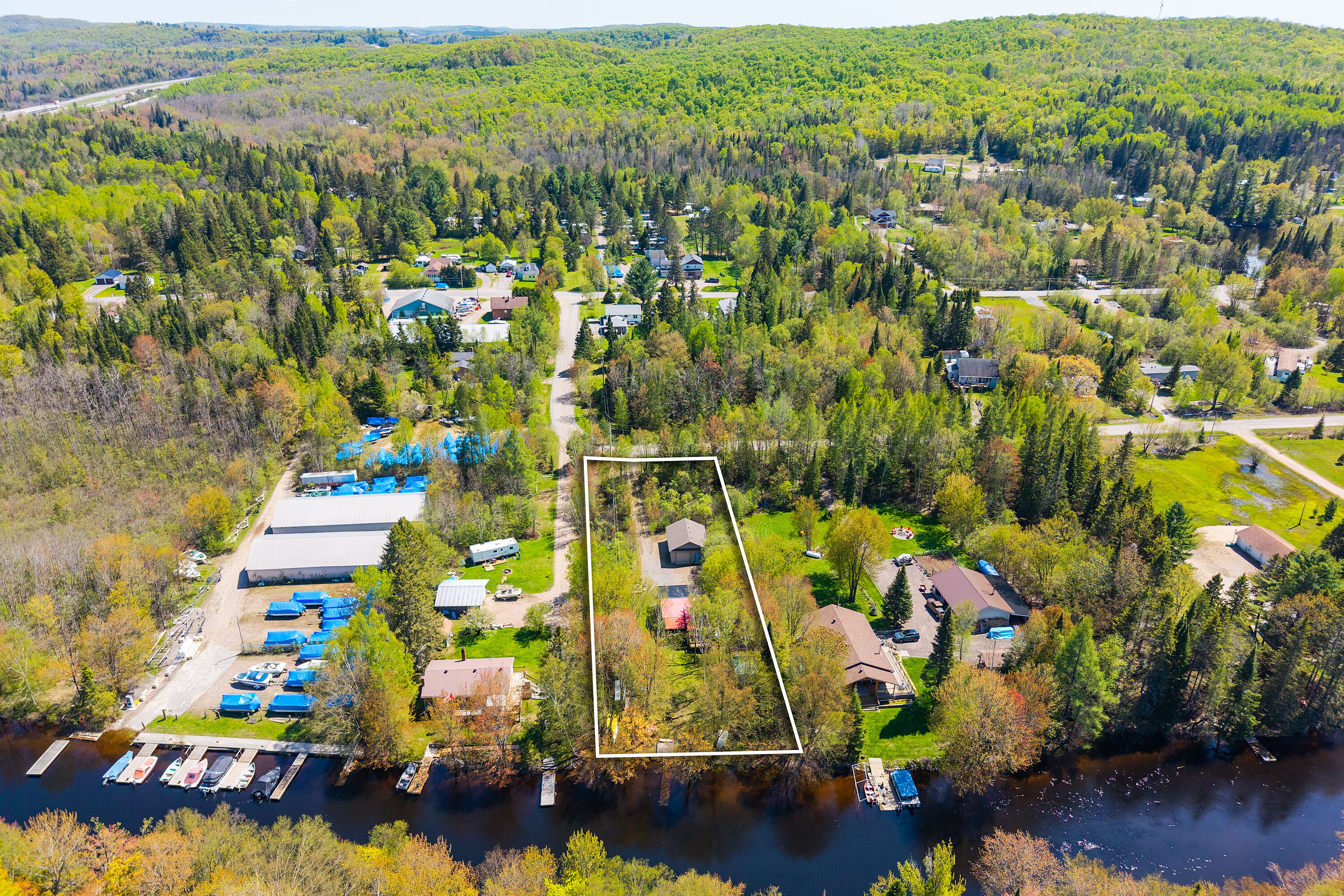  Magnetawan River Retreat - 物件實景