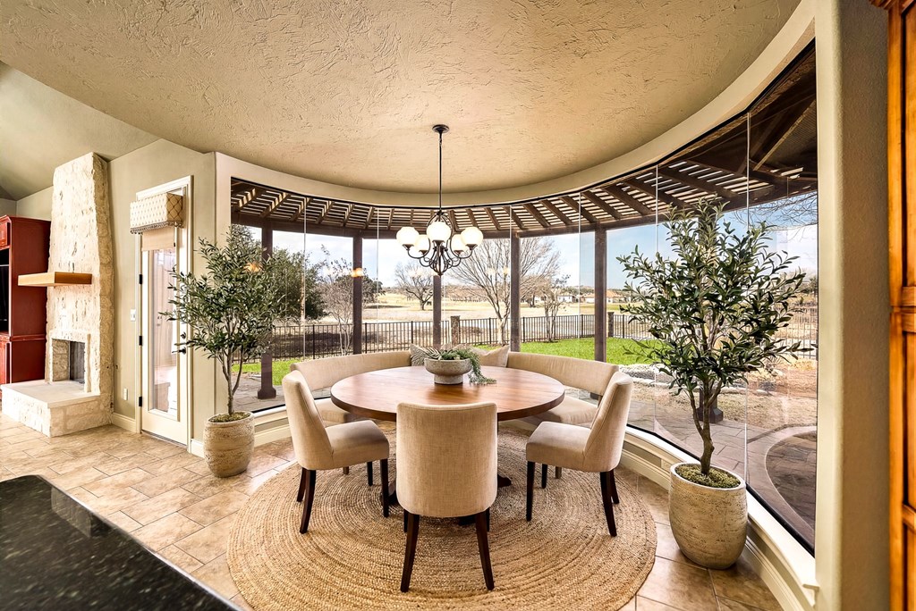 Kerrville, Texas, 78028, United States, 3 Bedrooms Bedrooms, ,3 BathroomsBathrooms,Residential,For Sale,2022585