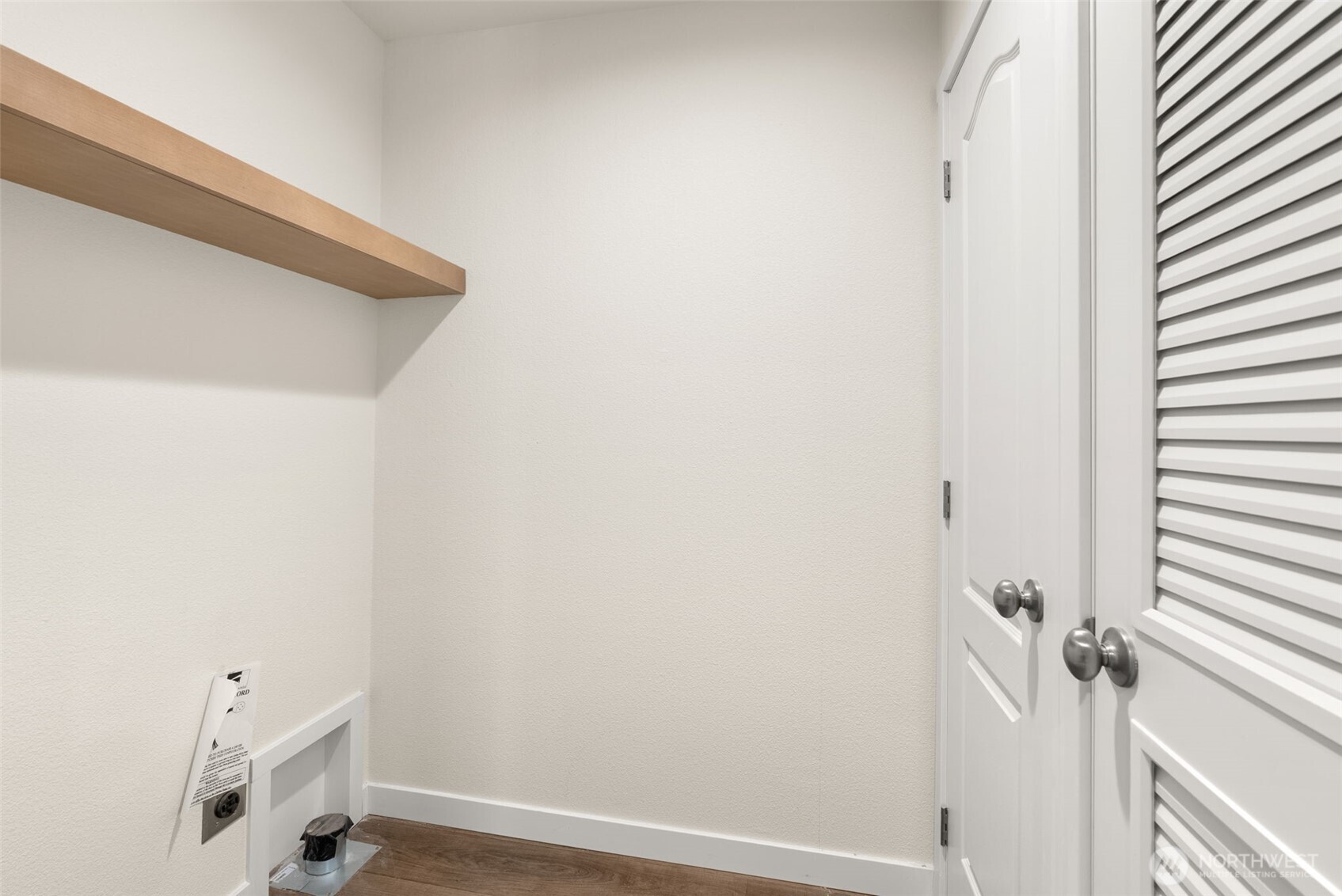 Napavine, Washington, 98565, United States, 5 Bedrooms Bedrooms, ,2 BathroomsBathrooms,Residential,For Sale,1981873