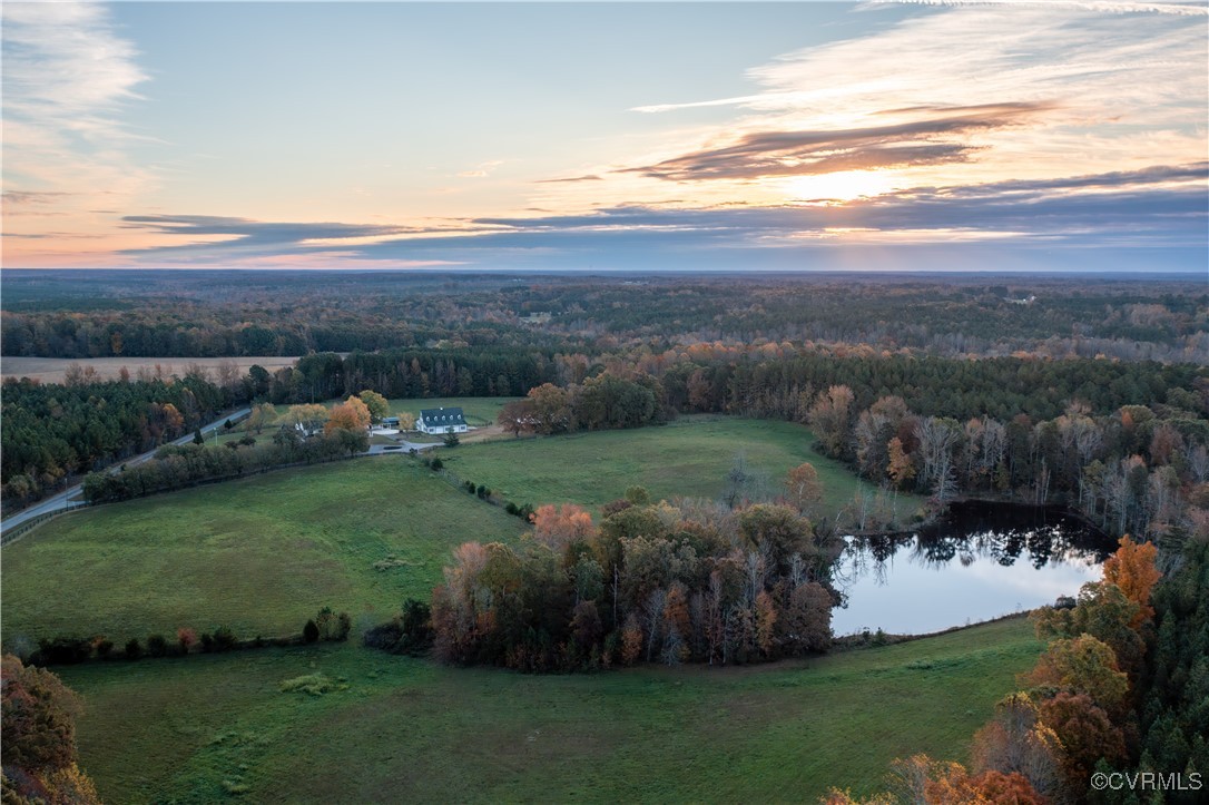 Crewe, Virginia, 23930, United States, 5 Bedrooms Bedrooms, ,4 BathroomsBathrooms,Residential,For Sale,1887087