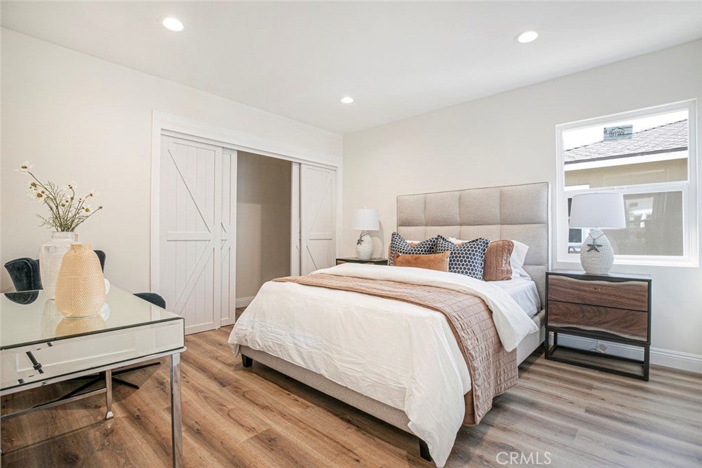 Los Angeles, California, 90066, United States, 3 Bedrooms Bedrooms, ,1 BathroomBathrooms,Residential,For Sale,1938749