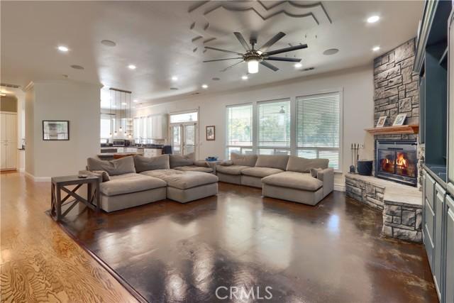 Ahwahnee, California, 93601, United States, 5 Bedrooms Bedrooms, ,4 BathroomsBathrooms,Residential,For Sale,1979004