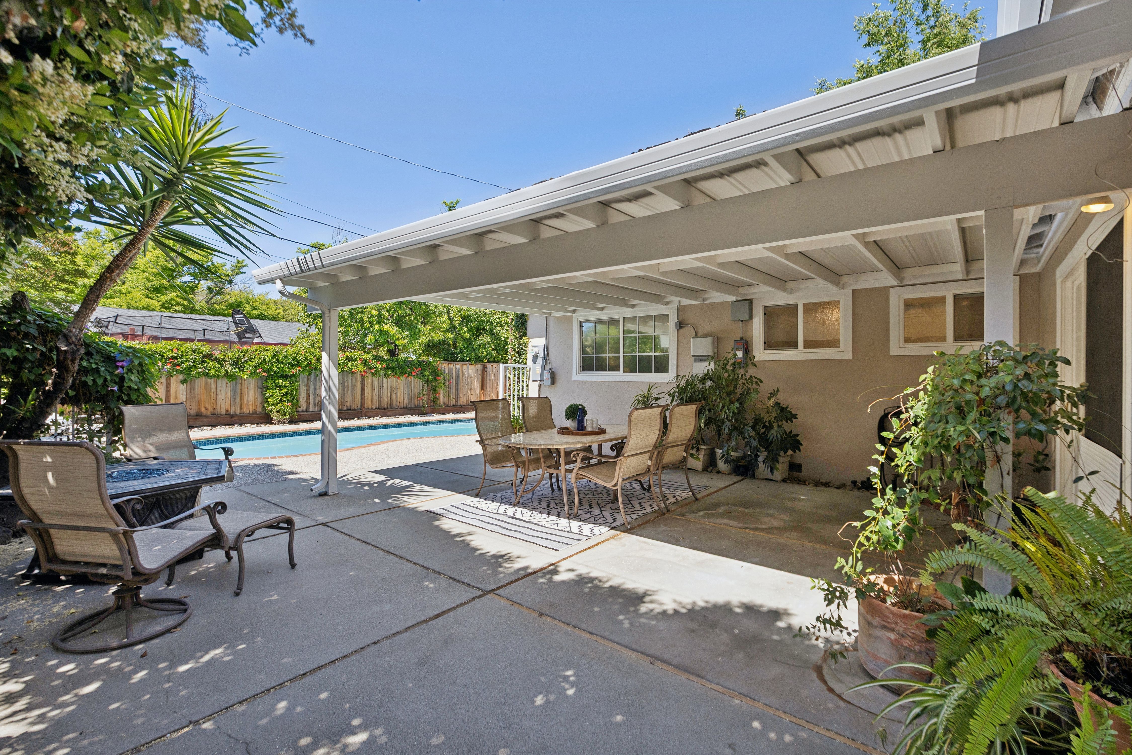  Charming Almaden Valley Single Story on Spacious Corner Lot - 物件實景