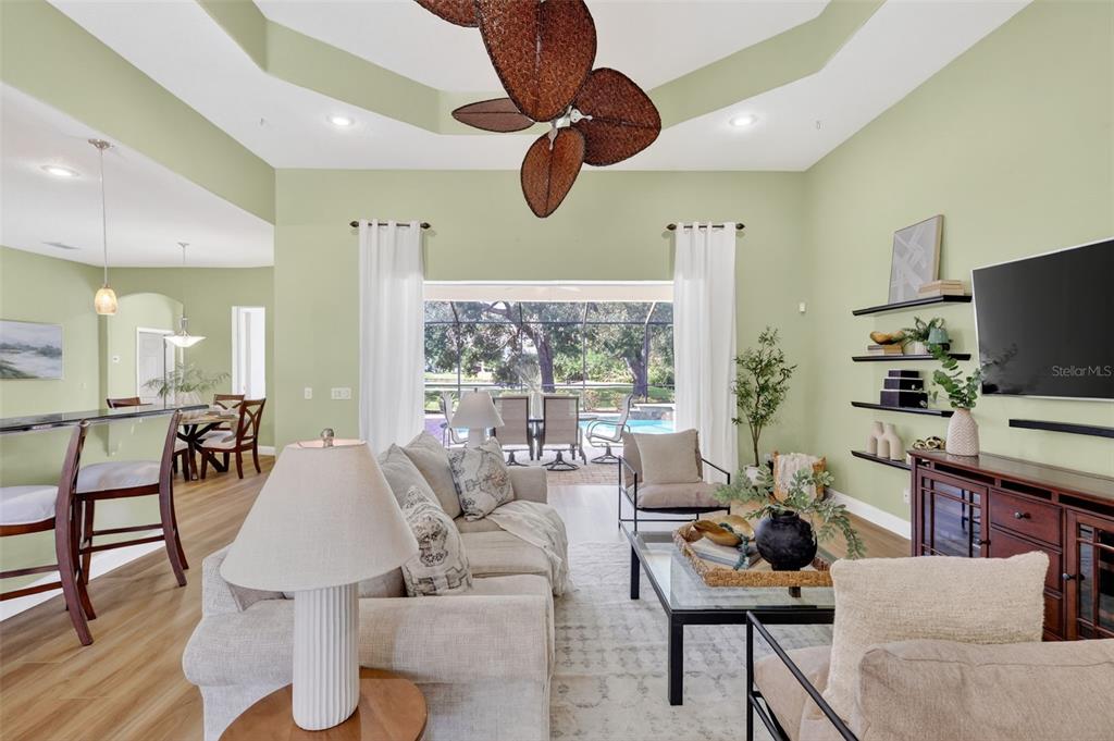 Bradenton, Florida, 34212, United States, 4 Bedrooms Bedrooms, ,3 BathroomsBathrooms,Residential,For Sale,1991075