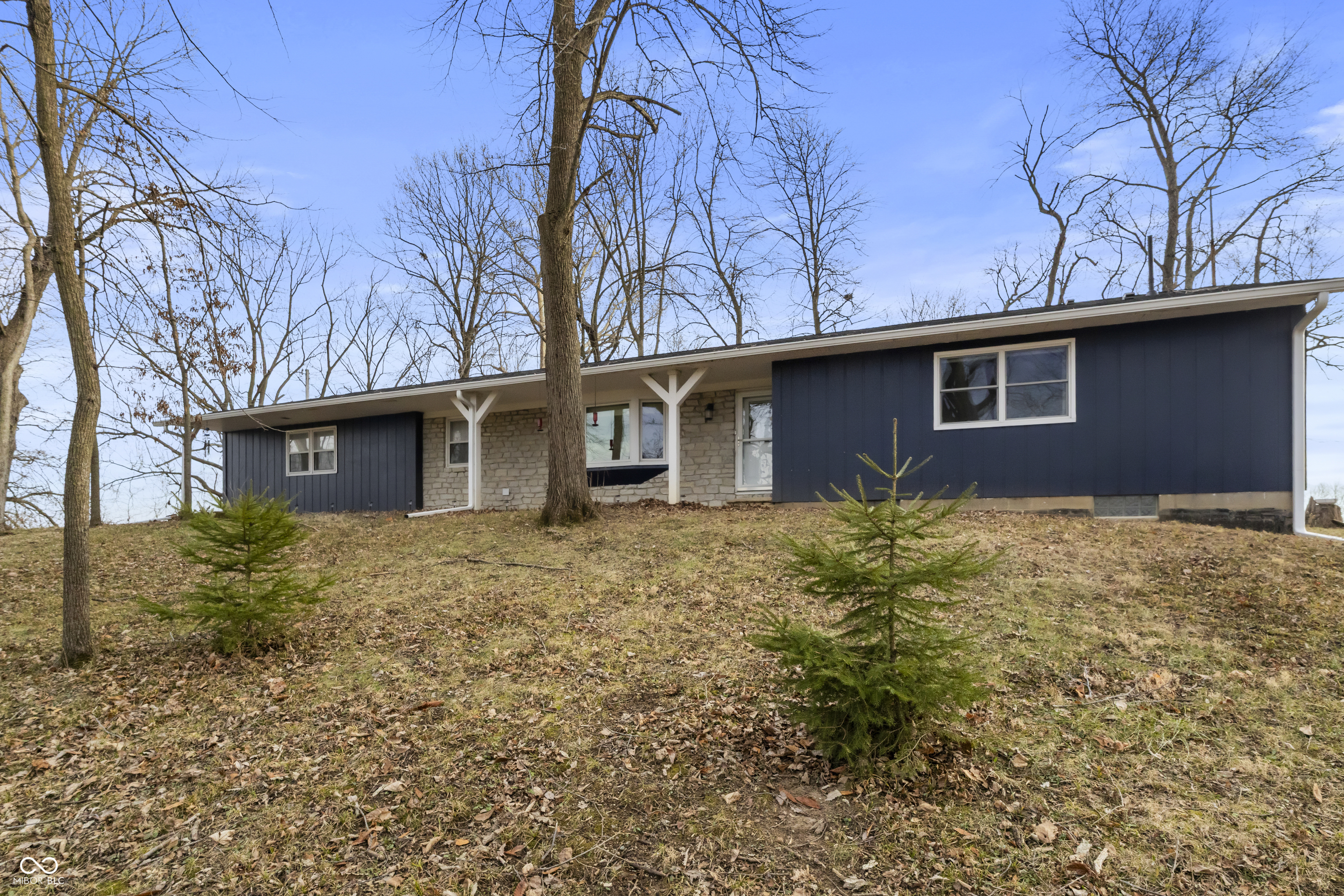 Whiteland, Indiana, 46184, United States, 3 Bedrooms Bedrooms, ,4 BathroomsBathrooms,Residential,For Sale,2007779