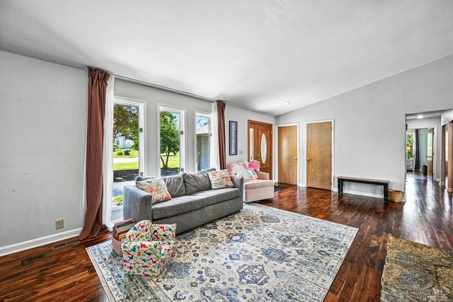 West Chester, Ohio, 45069, United States, 4 Bedrooms Bedrooms, ,3 BathroomsBathrooms,Residential,For Sale,1919977